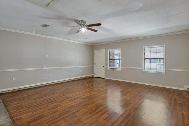 4805 Crest Oak RD, Austin, TX 78744