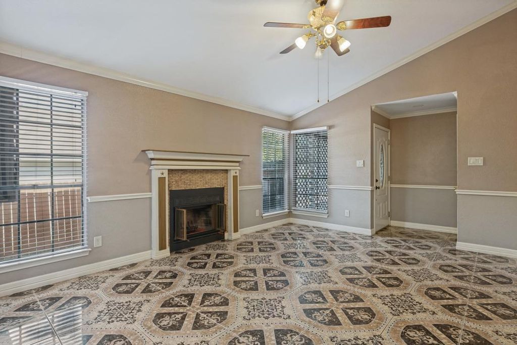 4805 Crest Oak RD, Austin, TX 78744
