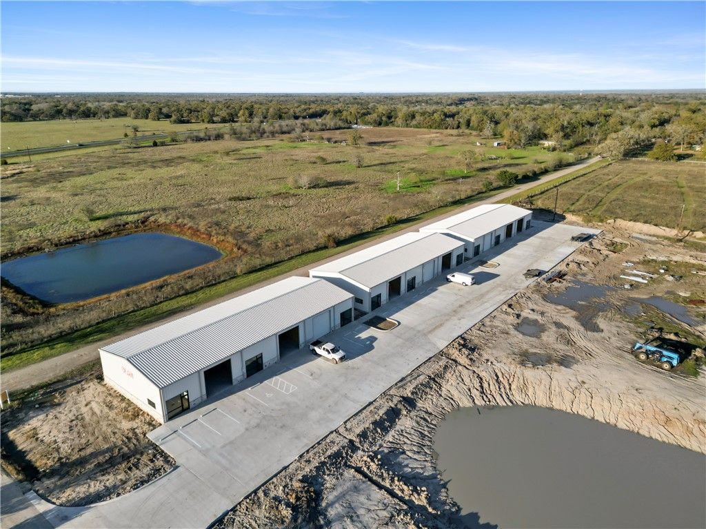 15137 Tonkaway Lake Road, College Station, TX 77845 — exterior
