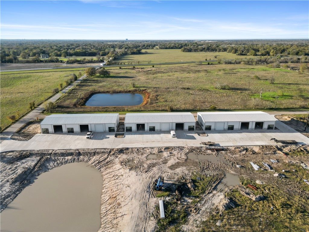 15137 Tonkaway Lake Road, College Station, TX 77845 — photo 2