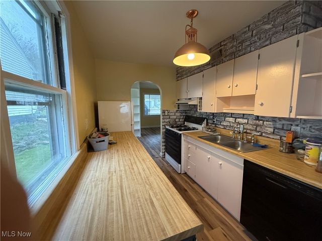 2616 Hollywood Boulevard, Steubenville, OH 43952