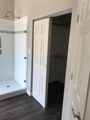 1435 Basswood Springs Court, Houston, TX 77062