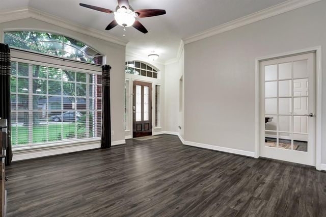 1435 Basswood Springs Court, Houston, TX 77062