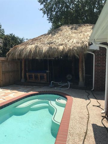 1435 Basswood Springs Court, Houston, TX 77062