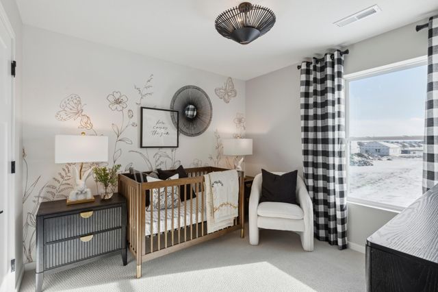 12615 Erskin Street NE, Blaine, MN 55449