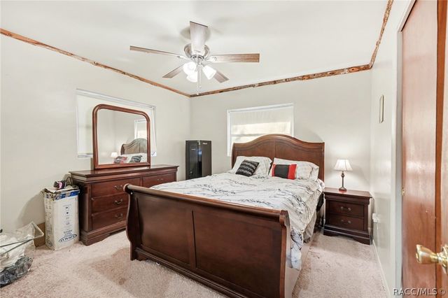 9101 S Sunset Point, Floral City, FL 34436