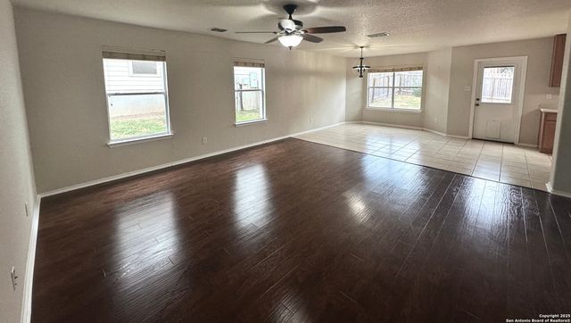 6741 Wayman, Live Oak, TX 78233