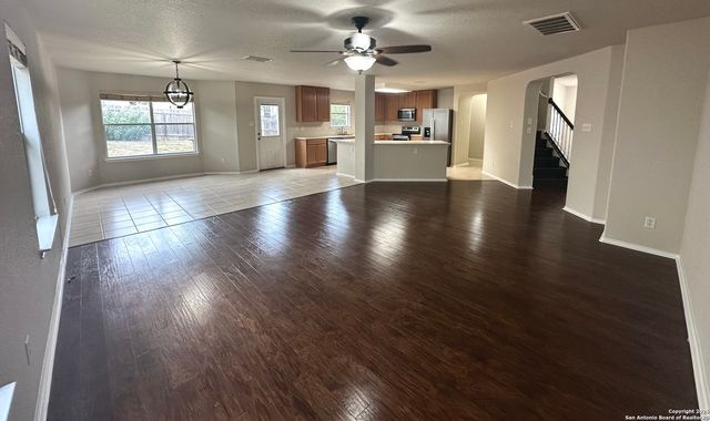 6741 Wayman, Live Oak, TX 78233