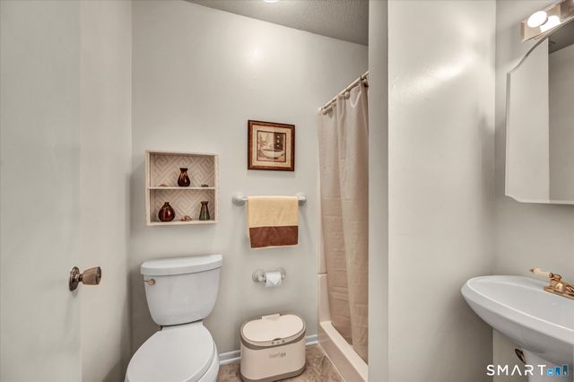 3 Spice Hill Drive 3, Wallingford, CT 06492