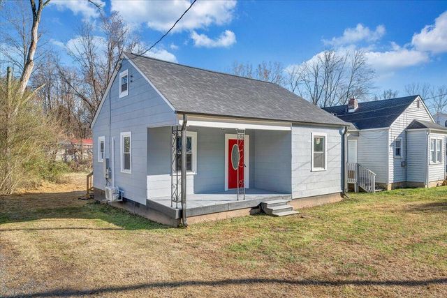 1890 Daniels Creek RD, Collinsville, VA 24078