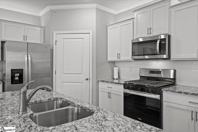 454 Fenwick Drive, Woodruff, SC 29388