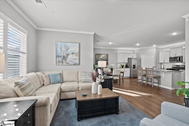 454 Fenwick Drive, Woodruff, SC 29388