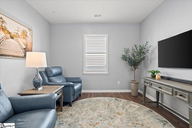 454 Fenwick Drive, Woodruff, SC 29388