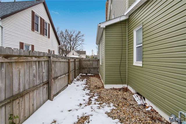 415 W 3rd Street, O'fallon, IL 62269