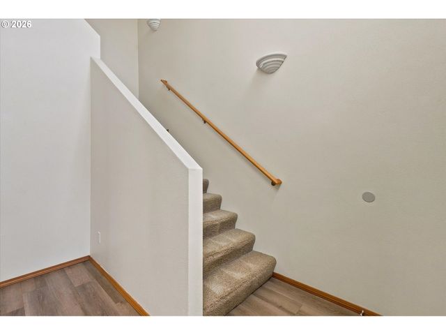 5419 N YALE St, Portland, OR 97203