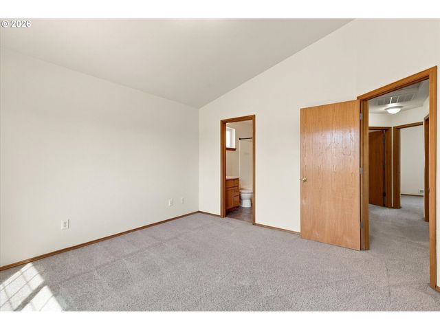 5419 N YALE St, Portland, OR 97203