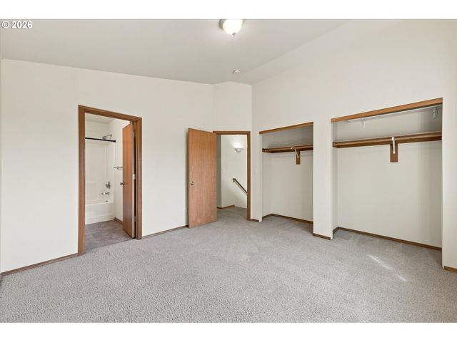 5419 N YALE St, Portland, OR 97203