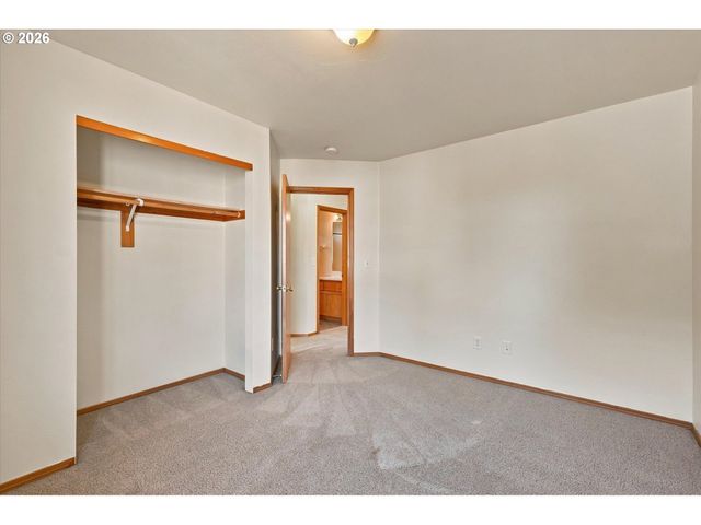 5419 N YALE St, Portland, OR 97203