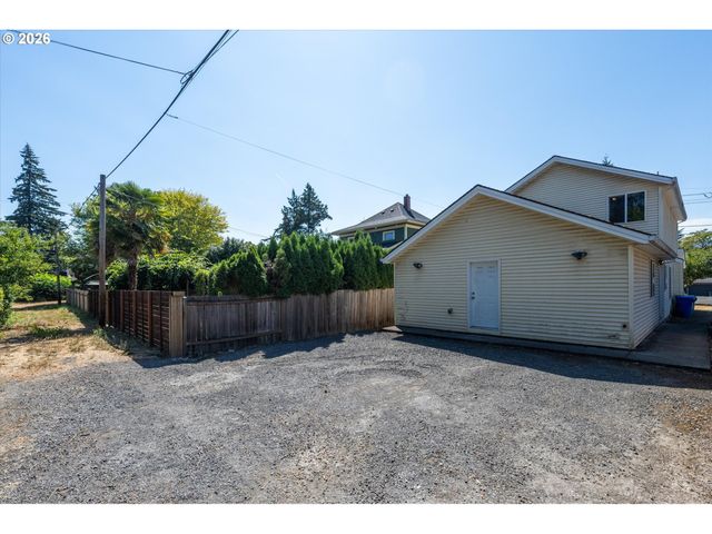 5419 N YALE St, Portland, OR 97203