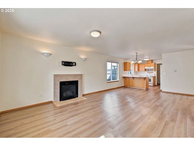 5419 N YALE St, Portland, OR 97203