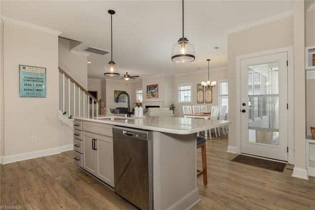 1728 Eastover Drive, Kernersville, NC 27284