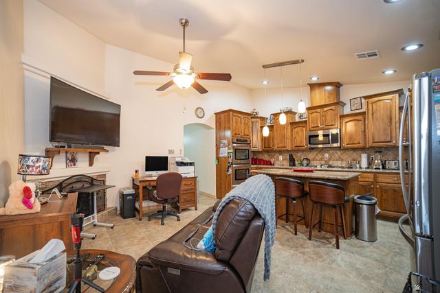 2425 N David Riedel Blvd, San Luis, AZ 85336