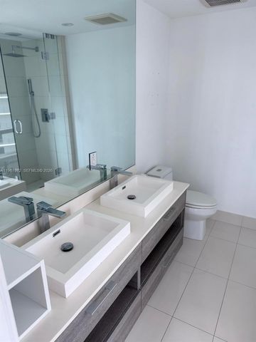 650 NE 32nd St 2507, Miami, FL 33137