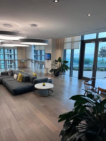 650 NE 32nd St 2507, Miami, FL 33137