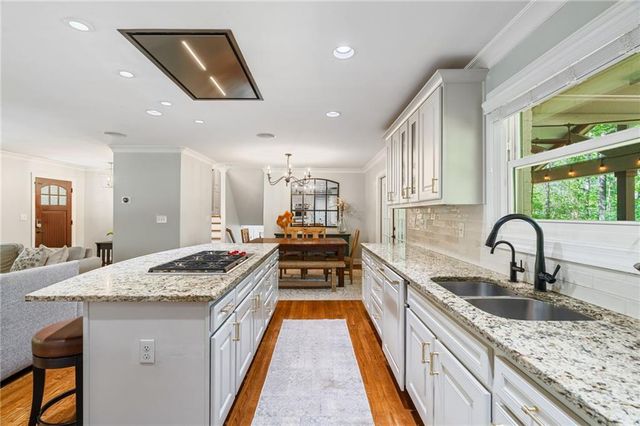 2630 Cove Circle NE, Atlanta, GA 30319