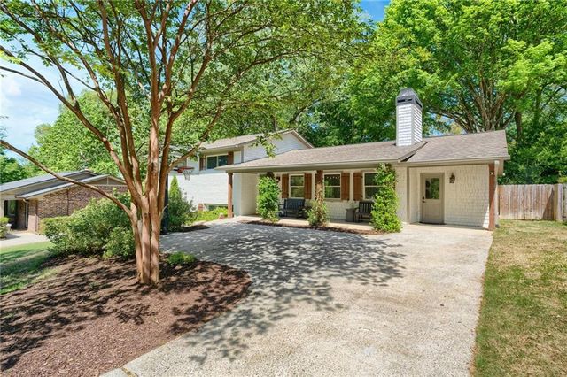 2630 Cove Circle NE, Atlanta, GA 30319