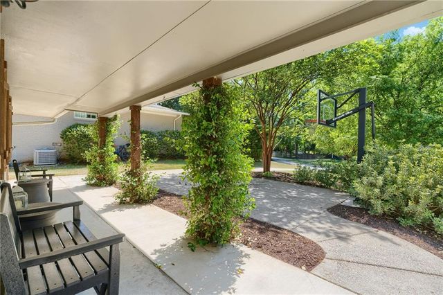 2630 Cove Circle NE, Atlanta, GA 30319