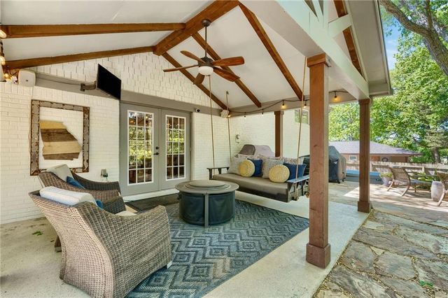 2630 Cove Circle NE, Atlanta, GA 30319