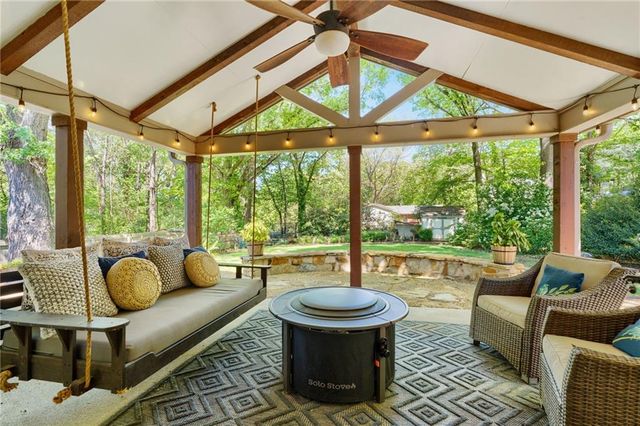 2630 Cove Circle NE, Atlanta, GA 30319