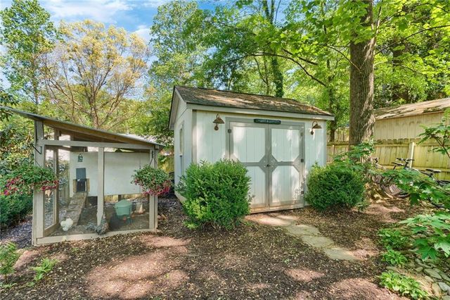 2630 Cove Circle NE, Atlanta, GA 30319