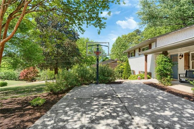 2630 Cove Circle NE, Atlanta, GA 30319