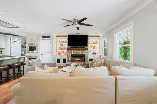 2630 Cove Circle NE, Atlanta, GA 30319