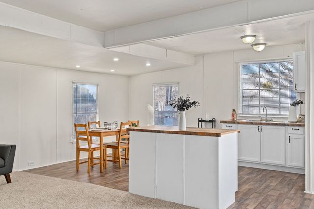 403 Skyline Drive, Granbury, TX 76048