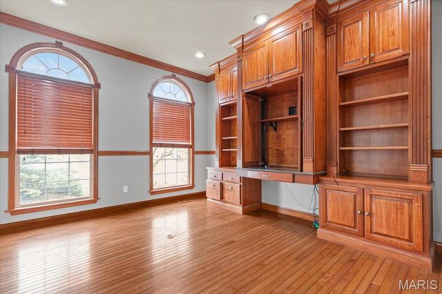 1317 Renaissance Place, St Charles, MO 63304