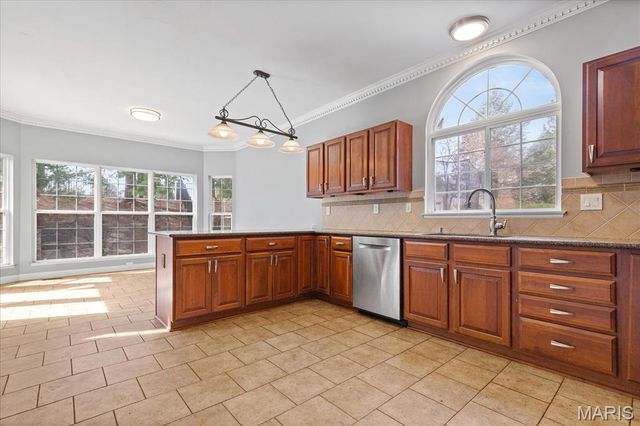 1317 Renaissance Place, St Charles, MO 63304