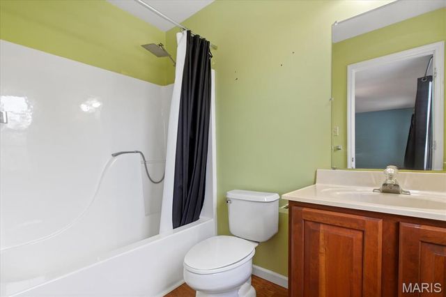 1317 Renaissance Place, St Charles, MO 63304