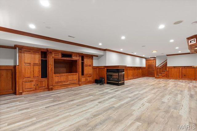 1317 Renaissance Place, St Charles, MO 63304