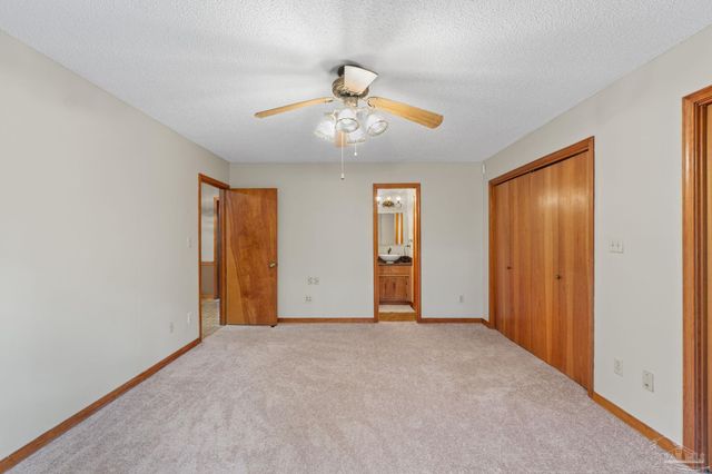 2625 Wilde Lake Blvd, Pensacola, FL 32526