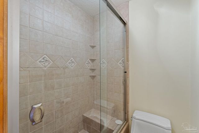 2625 Wilde Lake Blvd, Pensacola, FL 32526