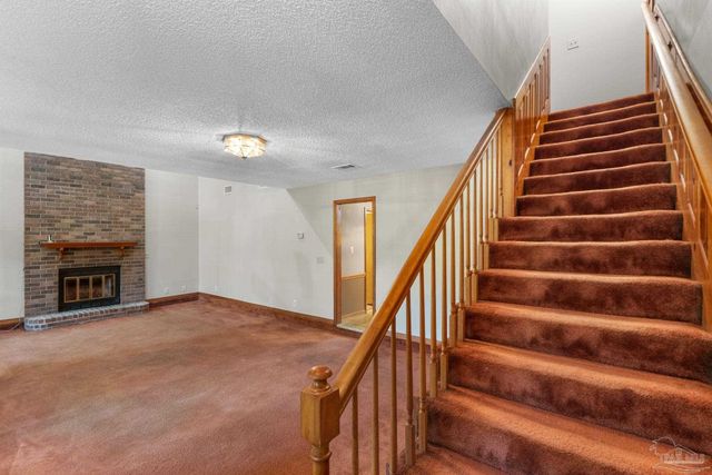 2625 Wilde Lake Blvd, Pensacola, FL 32526