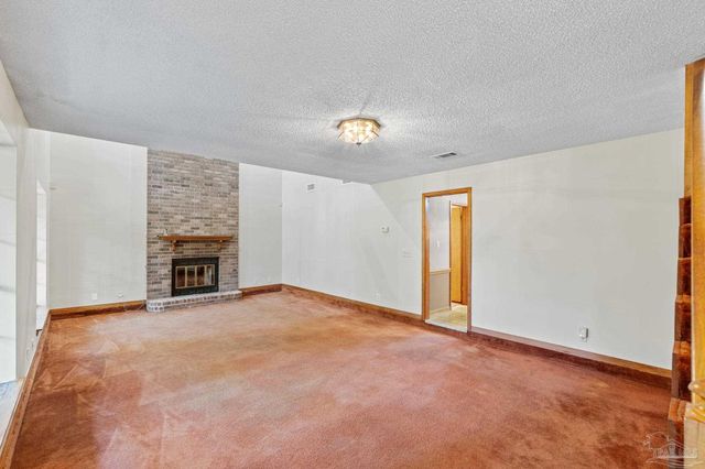 2625 Wilde Lake Blvd, Pensacola, FL 32526