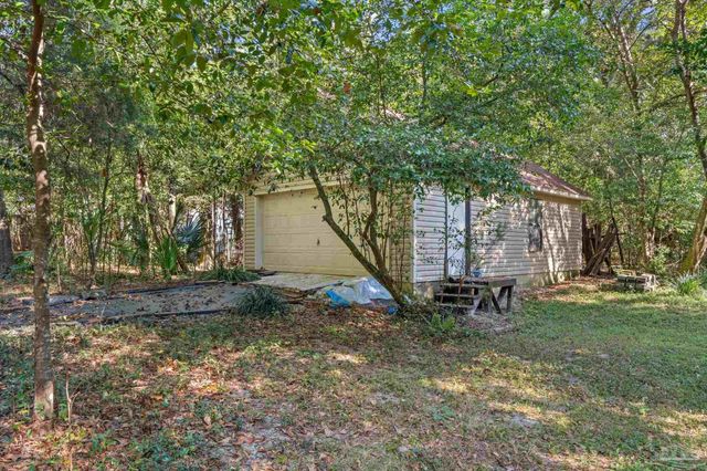 2625 Wilde Lake Blvd, Pensacola, FL 32526