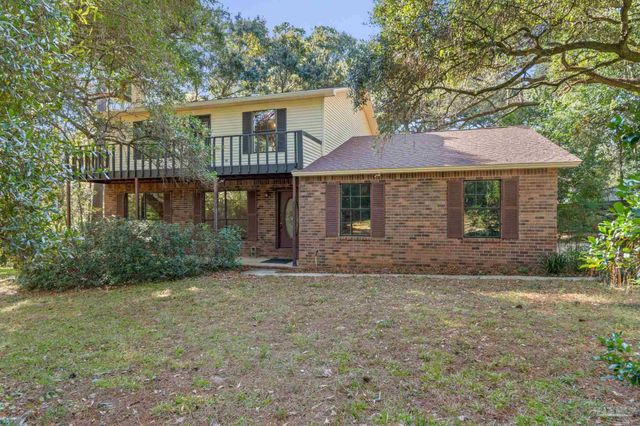 2625 Wilde Lake Blvd, Pensacola, FL 32526