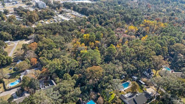 2625 Wilde Lake Blvd, Pensacola, FL 32526