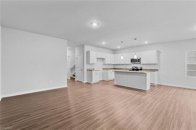 159 Candytuft Court, Lexington, NC 27295