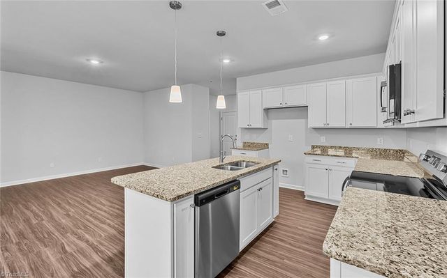 159 Candytuft Court, Lexington, NC 27295